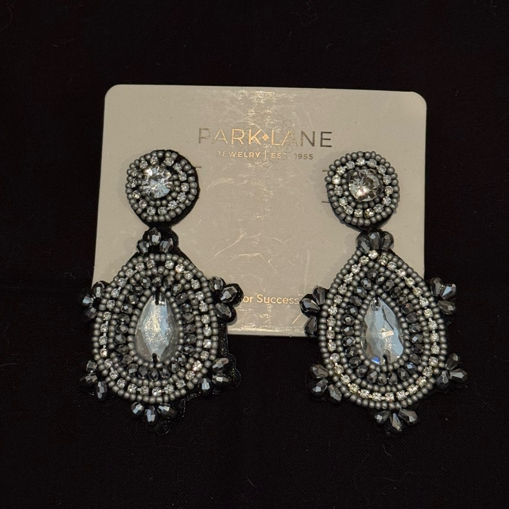Park Lane Genie Silver/Hematite/Crystal Beaded Earrings